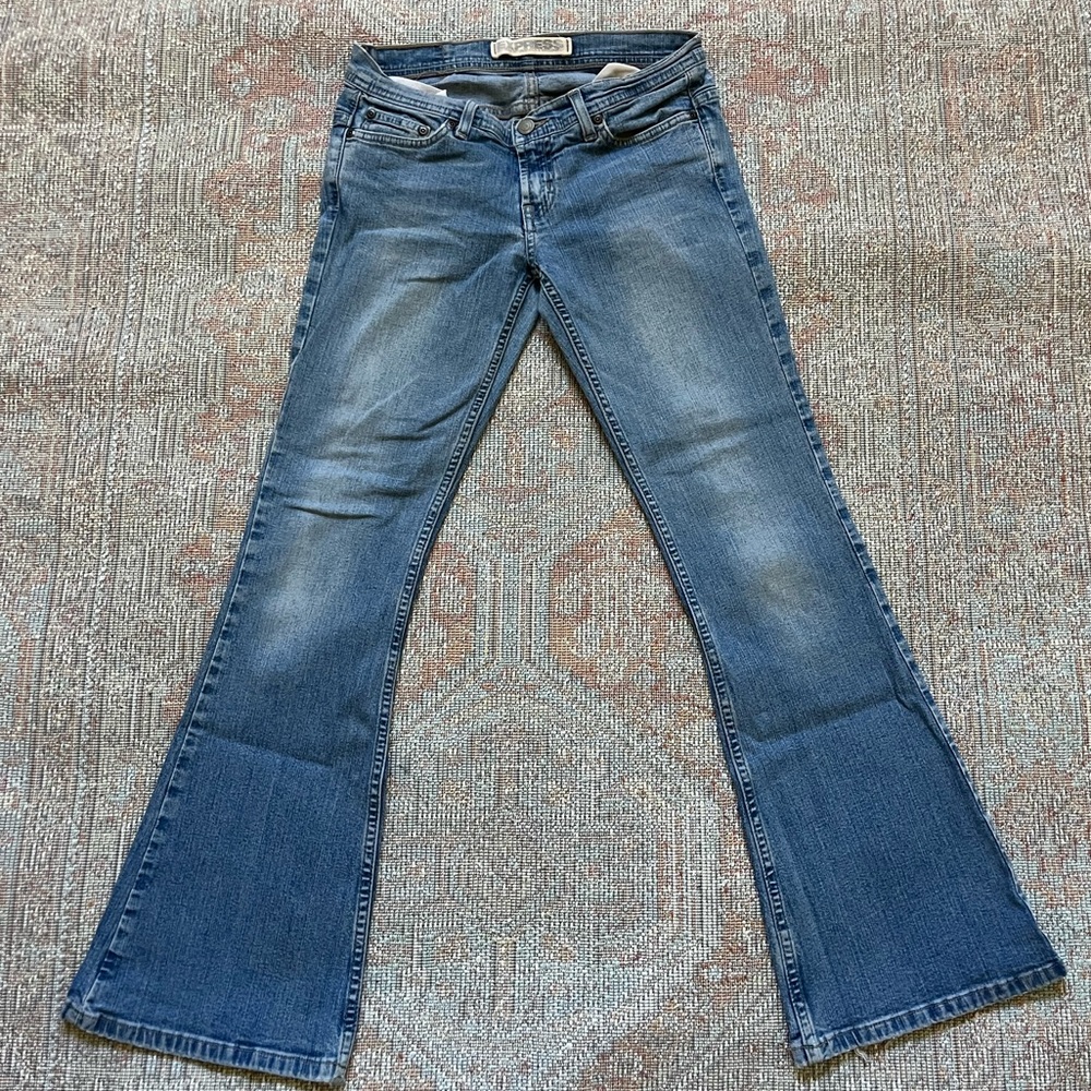 Express Vintage Low Rise Flare Jeans Light Wash 4S/4P